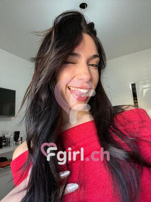 Sophie Wyss - Phone sex and Video chat in Geneva