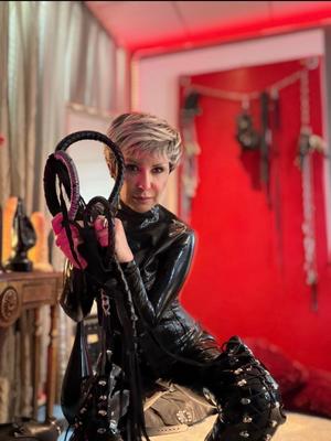 Stéphanie - Escort en Renens
