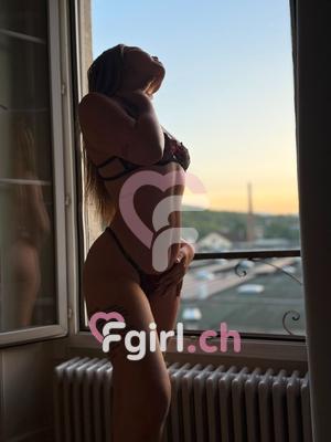 Susana - Escort à Neuchâtel

