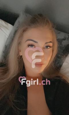 Suzy - Escort à Lausanne