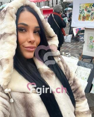 Sylvie - Escort à Genève