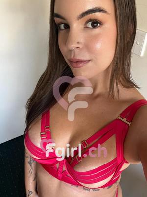 Tahlia - Escort en Yverdon-les-Bains

