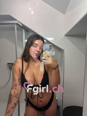 Tahlia - Escort en Yverdon-les-Bains
