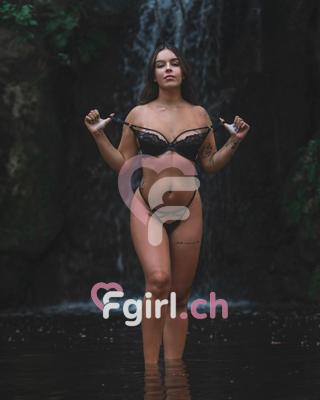 Tahlia - Escort en Yverdon-les-Bains
