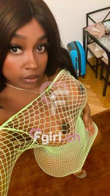 Tammy - Escort à Lausanne