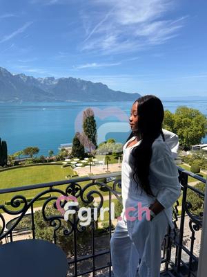 Tara - Escort a Genève

