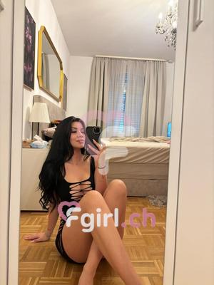 Tatiana - Escort in Yverdon-les-Bains
