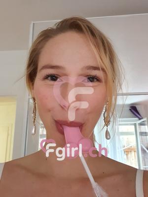Elise C. - Escort à Genève