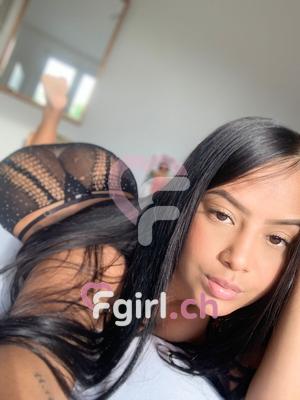 Thalía - Escort a Lausanne