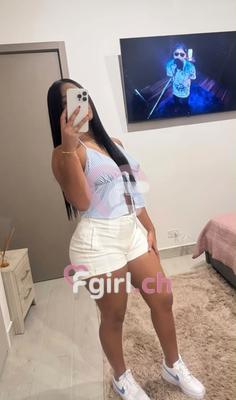 Thalía - Escort in Prilly
