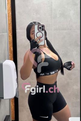 Thalía - Escort in Prilly

