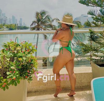 Tifani - Escort in Martigny
