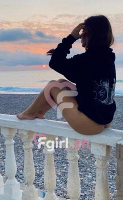 Tiffany - Escort in Gland
