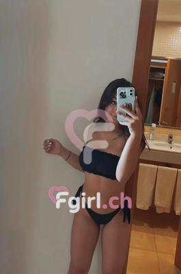 Tiffany - Escort in Gland
