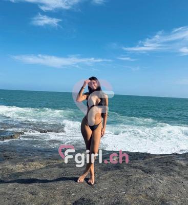 Tiffany - Escort in Gland
