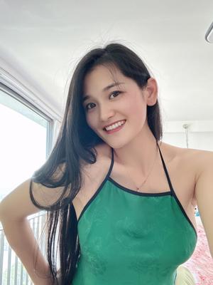 Tina - Escort en Fribourg
