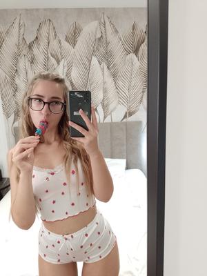 Trudi - Sexo telefónico y vídeo en Zürich
