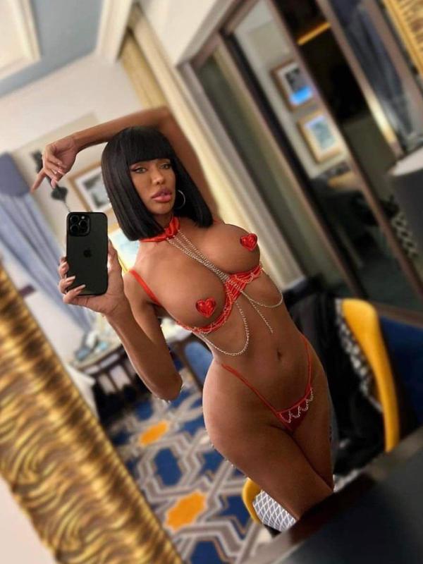 Ts Sarah - Transsexuel à Lausanne
