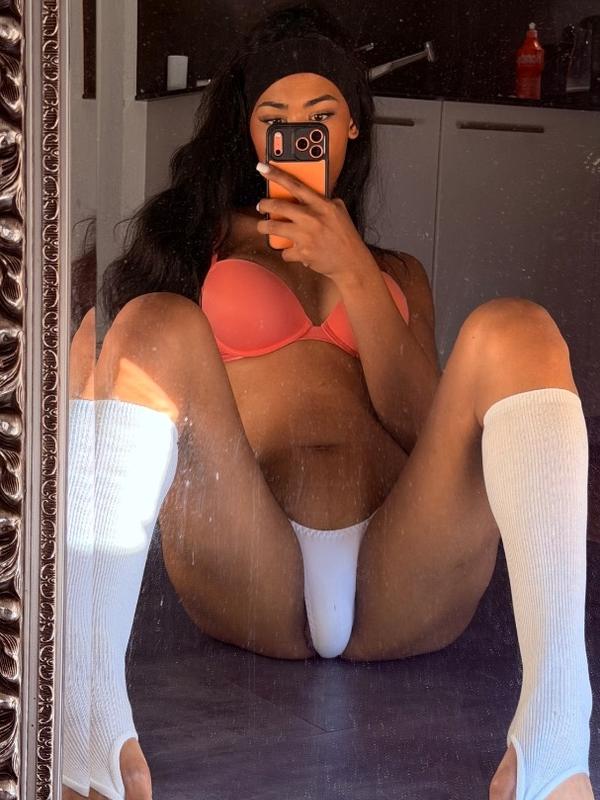 Ts Bella - Transsexuel à Genève

