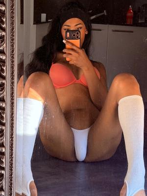 Ts Bella - Transsexuel à Genève
