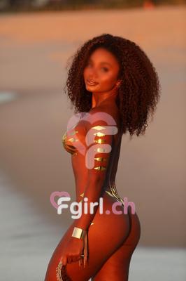 Tyanna - Escort in Eaux-vives
