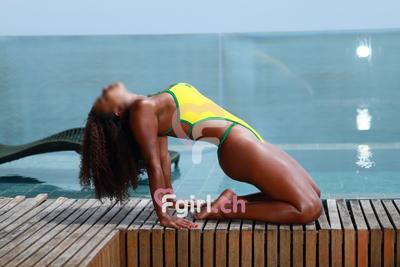 Tyanna - Escort en Eaux-vives
