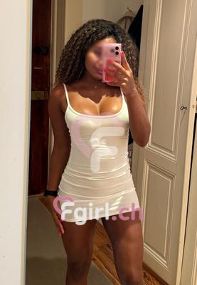 Tyanna - Escort à Eaux-vives
