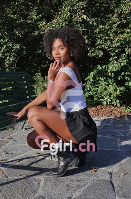 Tyanna - Escort en Eaux-vives
