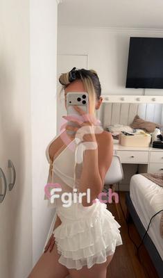 Valentina - Escort in Geneva
