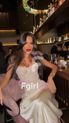 Valentina - Escort a Genève
