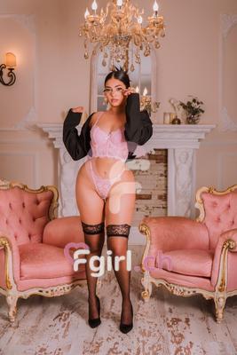 Valentina - Escort in Geneva
