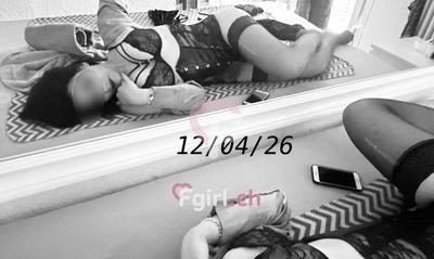 Isabella - Erotic masseuse in Lausanne
