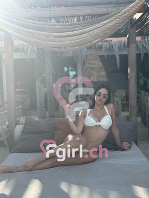 Valentina - Escort in Geneva
