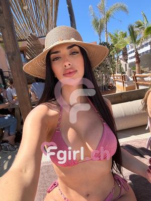 Valentina - Escort in Geneva