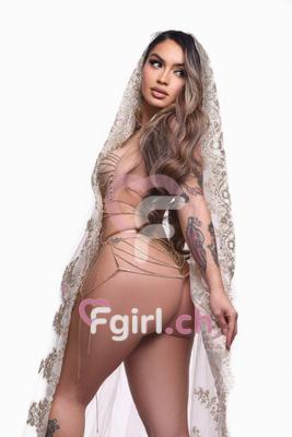 Valentina - Escort in Genf
