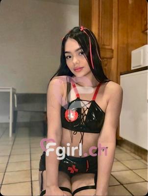 Valentina - Escort in Genf
