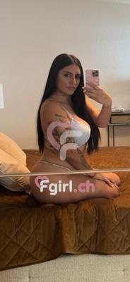 Valentina - Escort in Montreux
