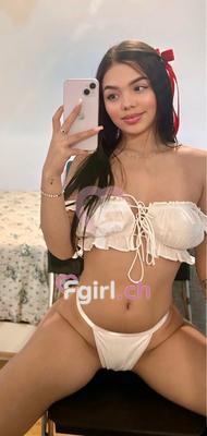 Valentina - Escort en Fribourg
