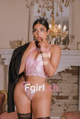 Valentina Cruz - Escort a Eaux-vives

