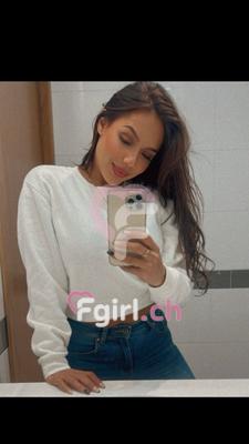 Valeria - Escort in Montreux