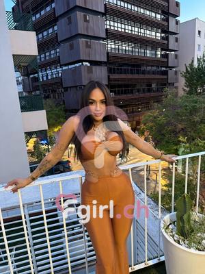 Valeria - Escort in Montreux
