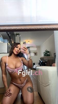 Valeria - Escort in Montreux