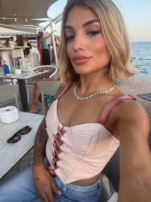 Valeria - Escort à Genève
