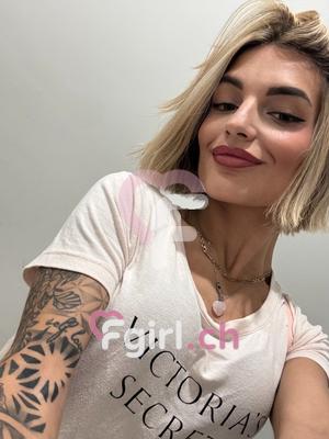 Valeria - Escort in Geneva

