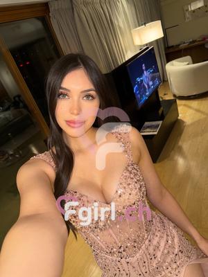 Valeria - Escort a Zürich