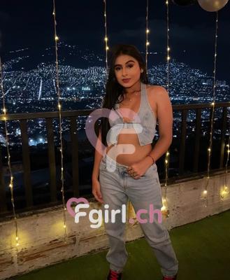 Valeria - Escort en Fribourg
