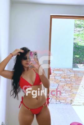 Valeria - Escort en Fribourg
