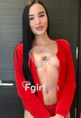 Valérie - Escort à Plainpalais
