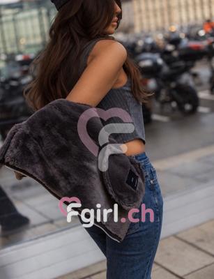 Vanessa - Erotische Masseurin in Cité-Centre
