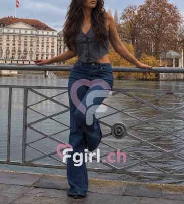 Vanessa - Erotische Masseurin in Cité-Centre
